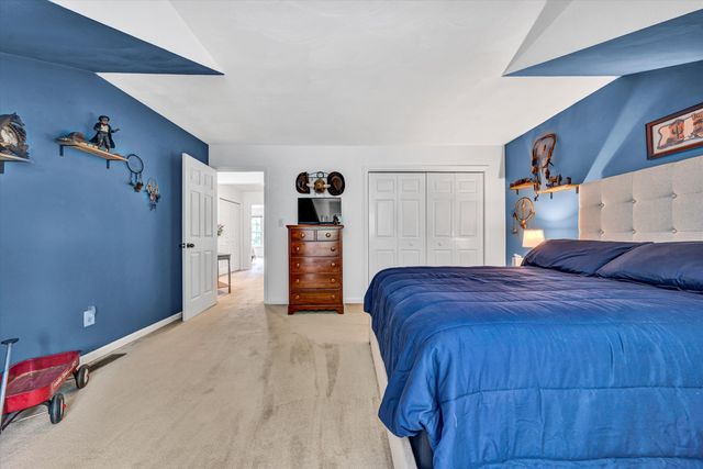 4717 Wembley PL, Roanoke, VA 24018