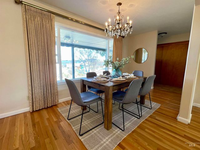 6414 W Randolph Dr, Boise, ID 83709