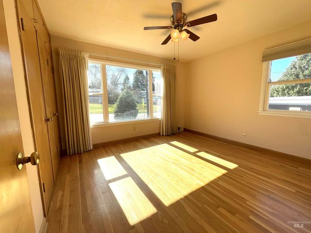 6414 W Randolph Dr, Boise, ID 83709