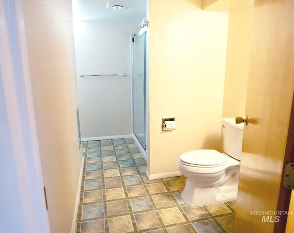 6414 W Randolph Dr, Boise, ID 83709