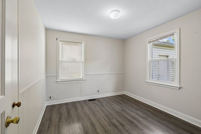 927 Goodbar Dr, Nashville, TN 37217