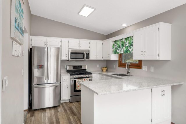 13360 Wellington Circle, Champlin, MN 55316