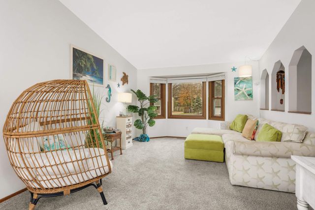 13360 Wellington Circle, Champlin, MN 55316