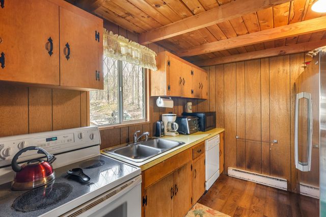 393 Tanglewood Drive, Killington, VT 05751