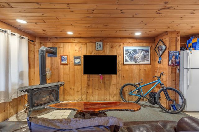 393 Tanglewood Drive, Killington, VT 05751