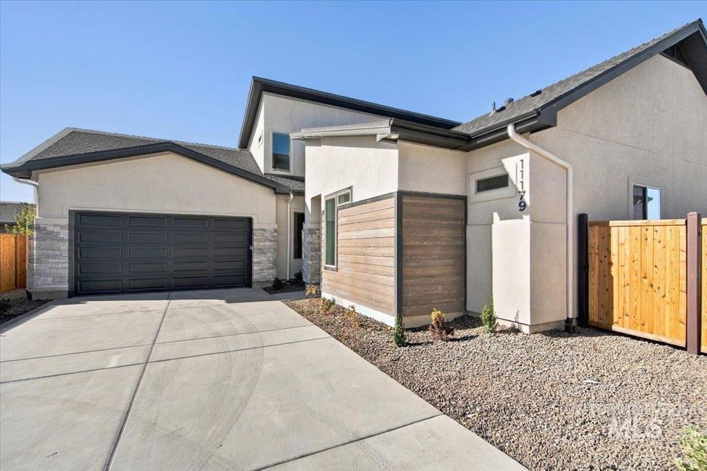 11179 S Corballis Ln, Kuna, ID 83634 photo 2