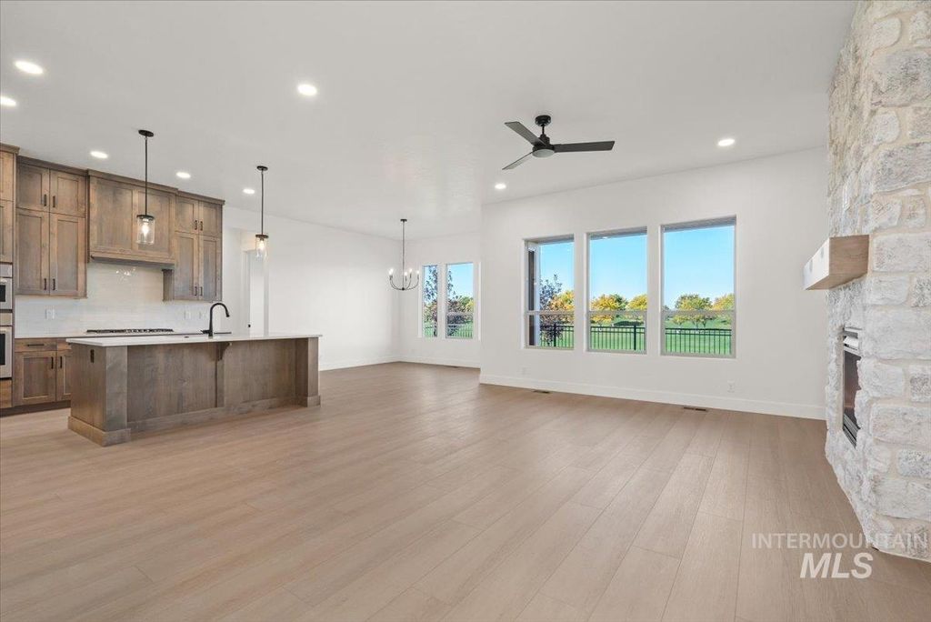 11179 S Corballis Ln, Kuna, ID 83634 photo 4