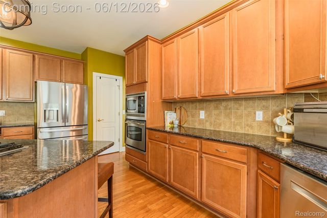 1976 Scenic Drive, Milford Charter Township, MI 48380