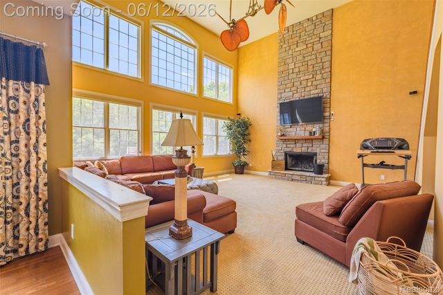 1976 Scenic Drive, Milford Charter Township, MI 48380