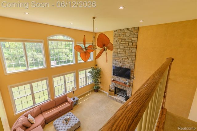 1976 Scenic Drive, Milford Charter Township, MI 48380