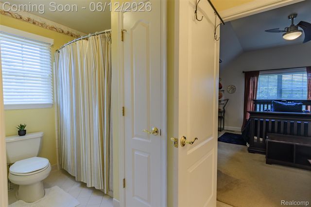 1976 Scenic Drive, Milford Charter Township, MI 48380