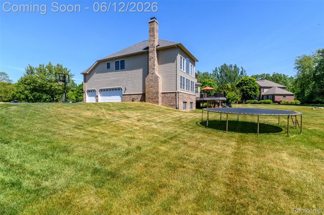 1976 Scenic Drive, Milford Charter Township, MI 48380