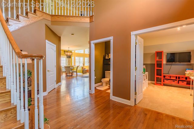 1976 Scenic Drive, Milford Charter Township, MI 48380