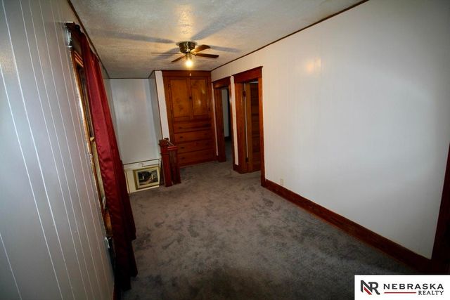 611 Juniper Avenue, Crete, NE 68333