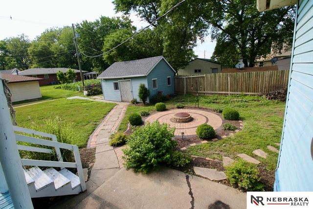 611 Juniper Avenue, Crete, NE 68333