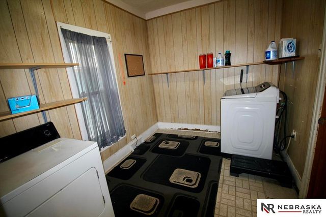 611 Juniper Avenue, Crete, NE 68333