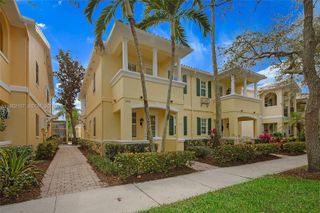 178 Soriano Dr, Jupiter, FL 33458