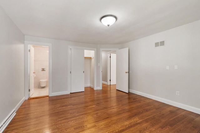 9 Lantern Rd, Belmont, MA 02478