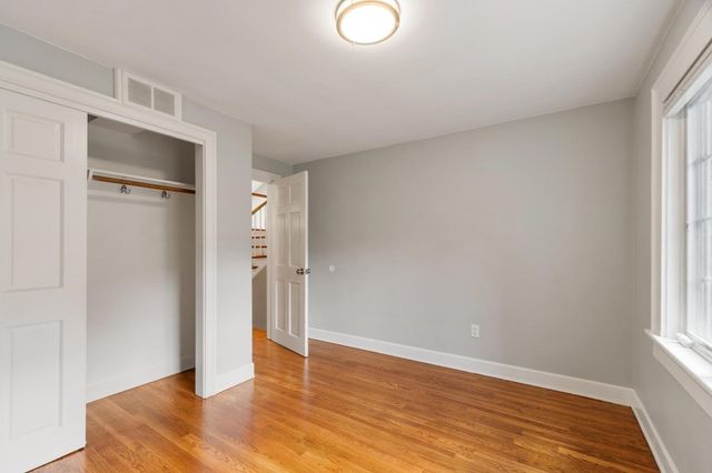 9 Lantern Rd, Belmont, MA 02478