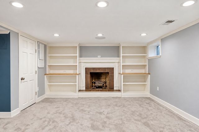 9 Lantern Rd, Belmont, MA 02478
