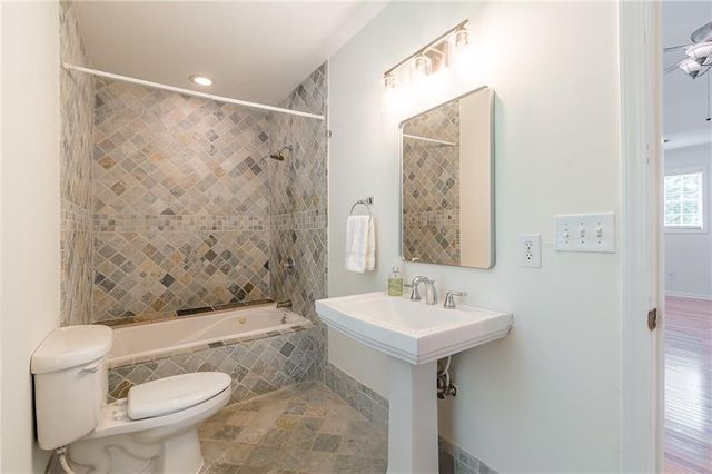 2820 Hosea L Williams NE Drive, Atlanta, GA 30317