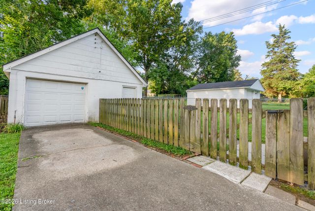 1522 McKay Ave, Louisville, KY 40213