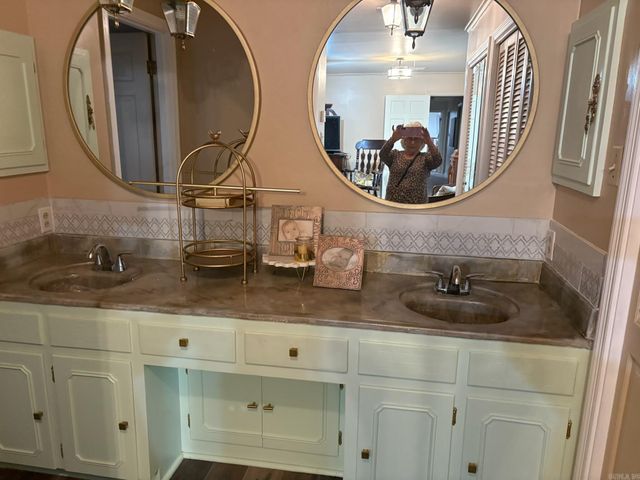 117 Brasfield, Dumas, AR 71654