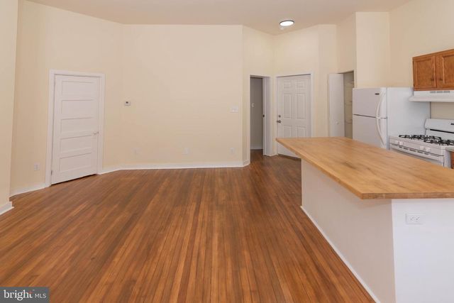 2100-2102 MARYLAND AVE, Baltimore, MD 21218