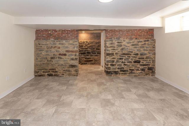 2100-2102 MARYLAND AVE, Baltimore, MD 21218
