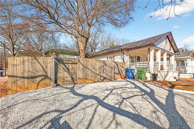 1059 Fortress Avenue SW, Atlanta, GA 30315
