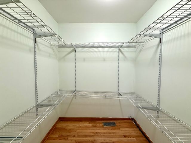 2207 W WARREN Boulevard 1, Chicago, IL 60612