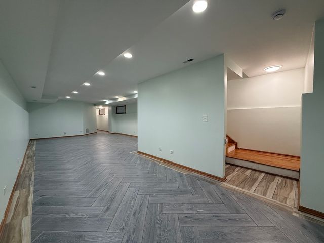 2207 W WARREN Boulevard 1, Chicago, IL 60612