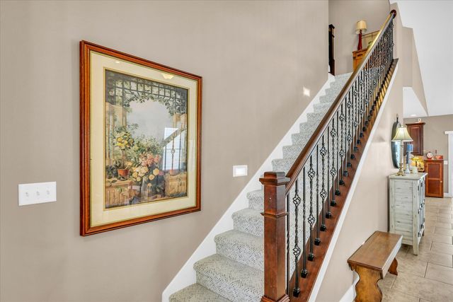 1121 Declaration Drive, Savoy, IL 61874