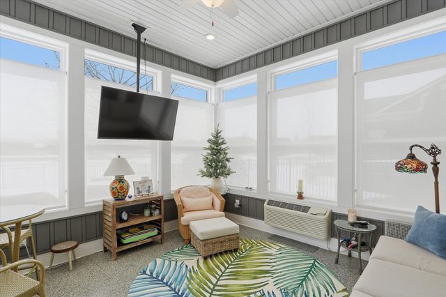 1121 Declaration Drive, Savoy, IL 61874