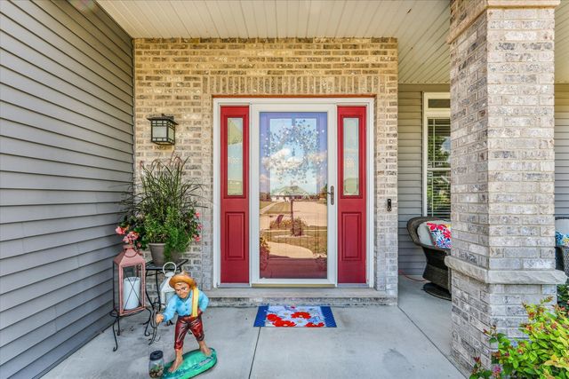 1121 Declaration Drive, Savoy, IL 61874