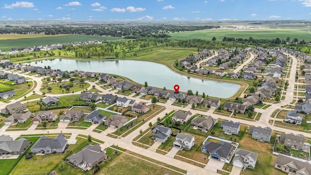 1121 Declaration Drive, Savoy, IL 61874