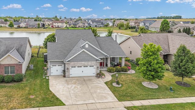 1121 Declaration Drive, Savoy, IL 61874