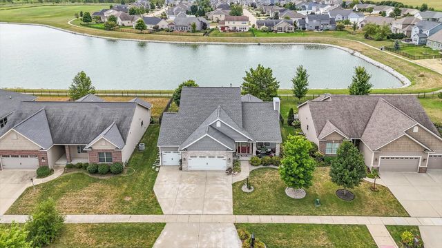 1121 Declaration Drive, Savoy, IL 61874