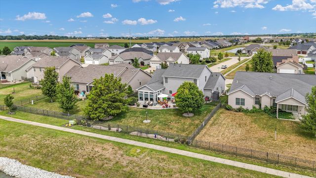 1121 Declaration Drive, Savoy, IL 61874