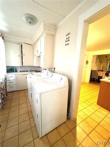 73 Arterial West, Auburn, NY 13021