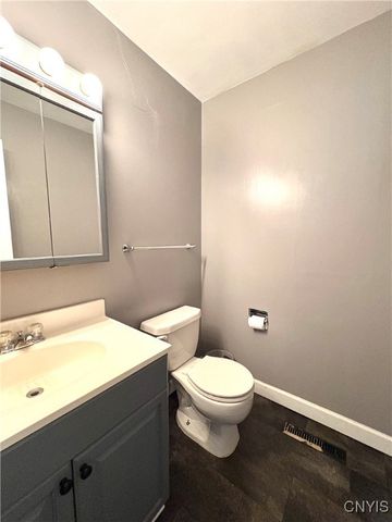 73 Arterial West, Auburn, NY 13021