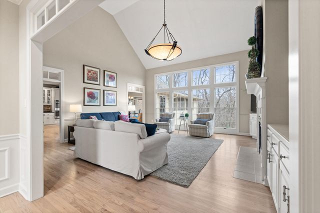 1503 KEEGAN CT, Columbia, MO 65203