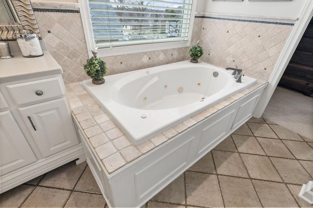 1503 KEEGAN CT, Columbia, MO 65203