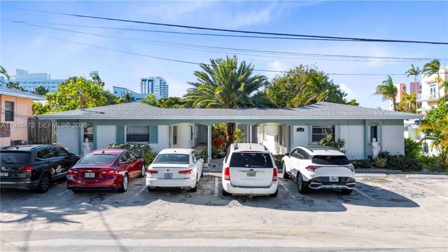 3240 NE 16th St 3, Pompano Beach, FL 33062