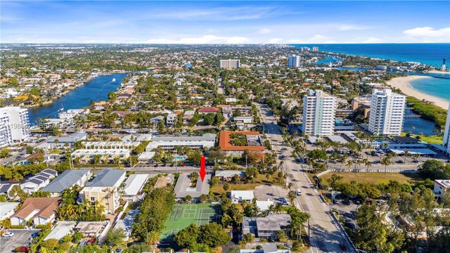 3240 NE 16th St 3, Pompano Beach, FL 33062