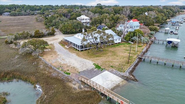 2484 Marina Road, Wadmalaw Island, SC 29487