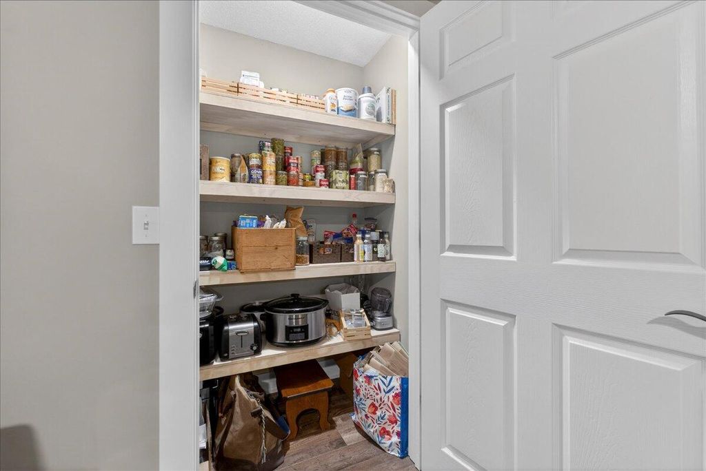 Image 10 of property listing at 2484 Marina Road, Wadmalaw Island, SC 29487