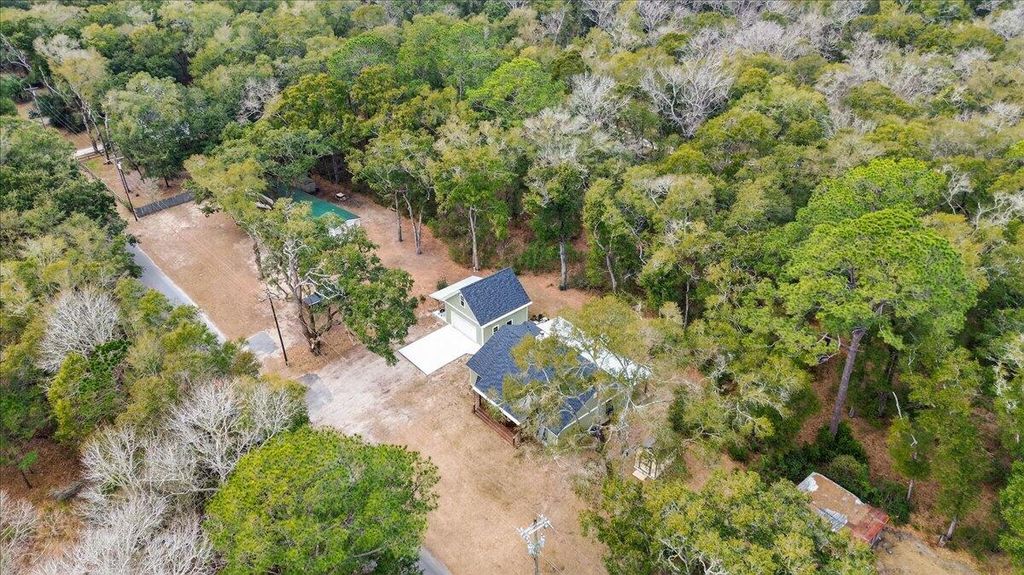 Image 34 of property listing at 2484 Marina Road, Wadmalaw Island, SC 29487
