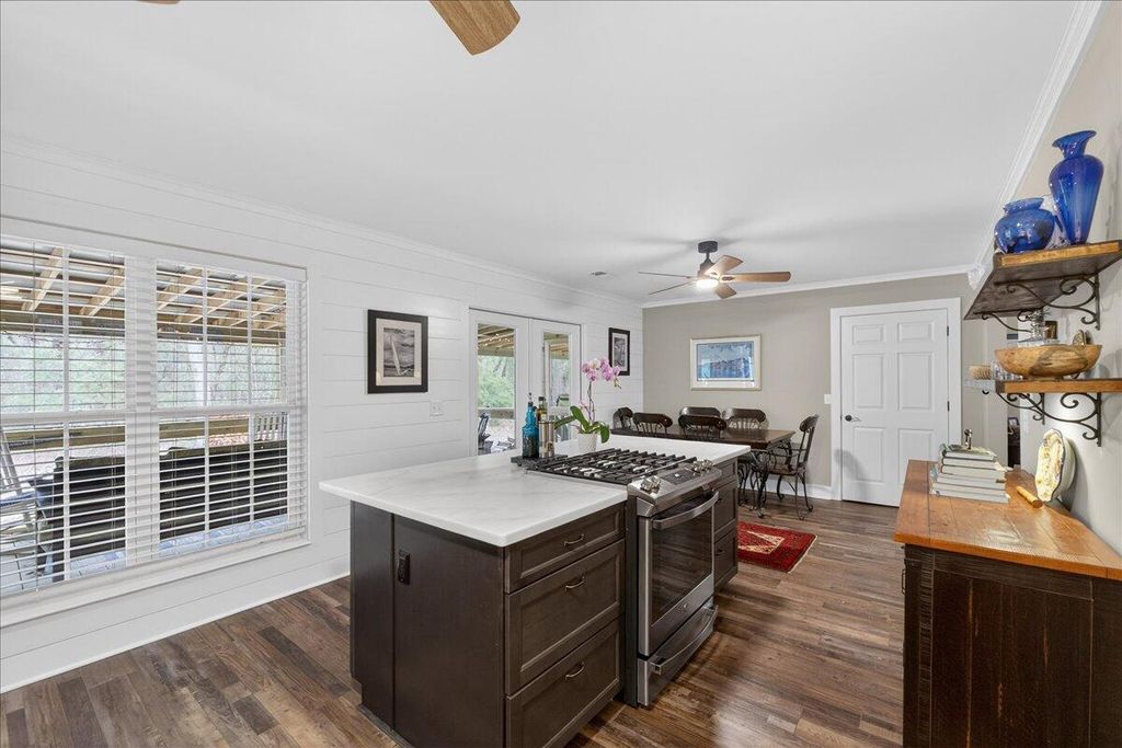 Image 5 of property listing at 2484 Marina Road, Wadmalaw Island, SC 29487