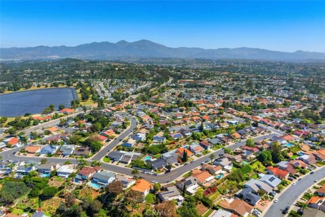 26536 Avenida Veronica, Mission Viejo, CA 92691